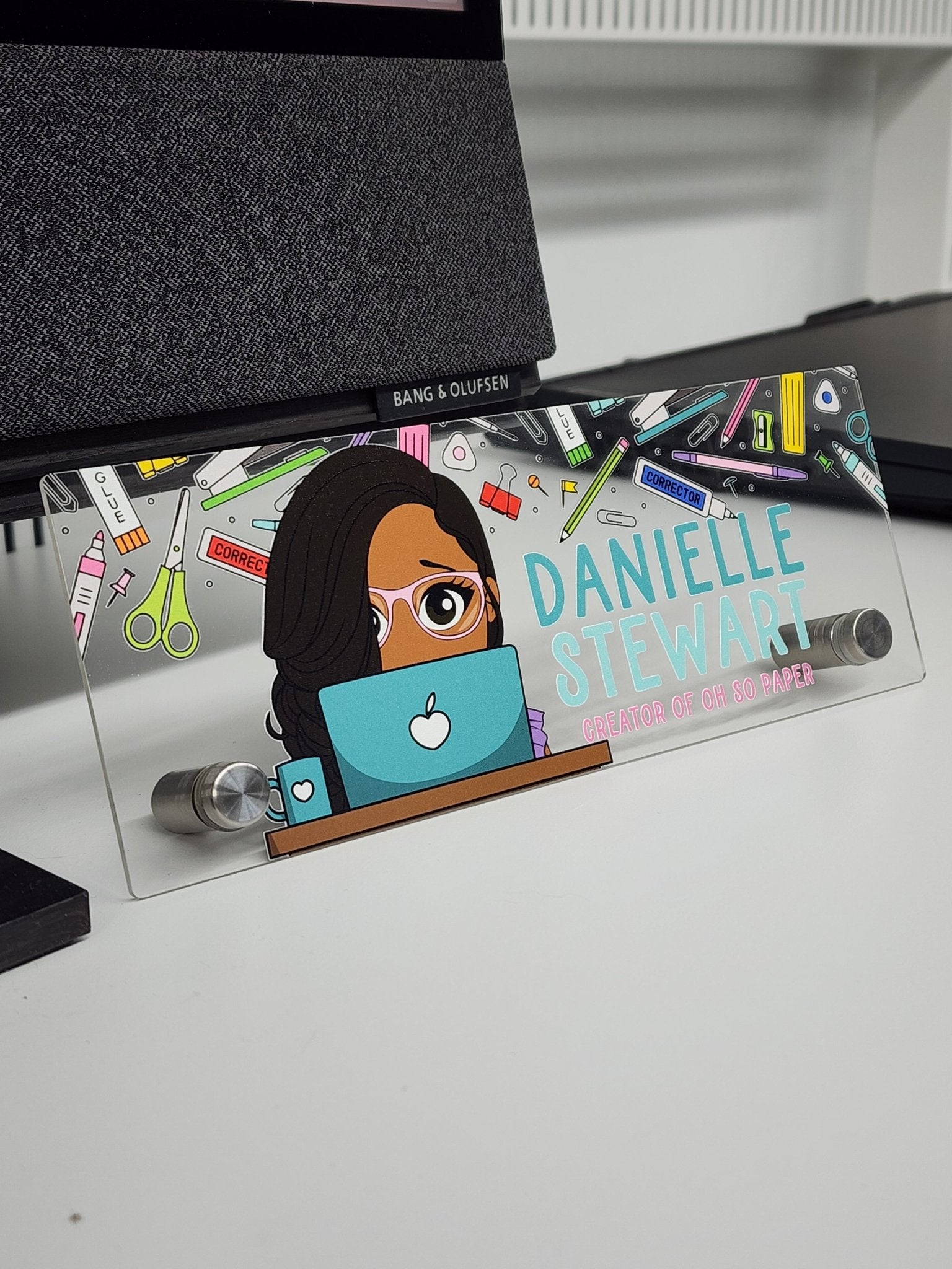 Personalized Acrylic Desk Name Plate - 7.87in x 3in - ohsopaper