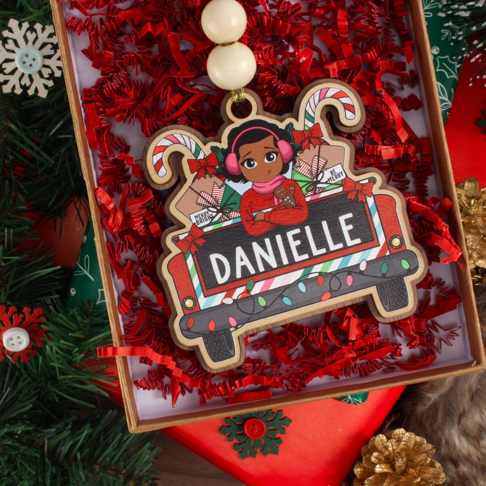 Christmas Tailgate Personalized Ornament - ohsopaper