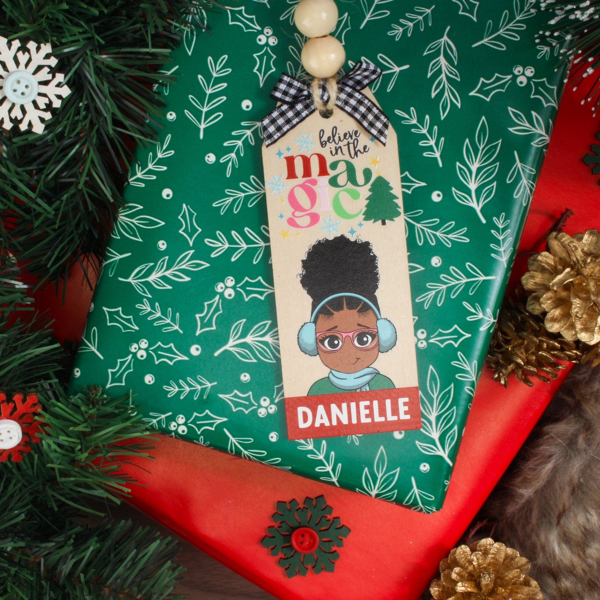 Personalized Mini Friend® Wooden Christmas Tag - ohsopaper